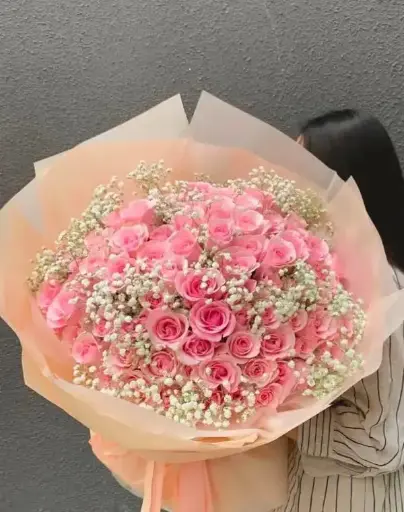 Pink rose bouquet